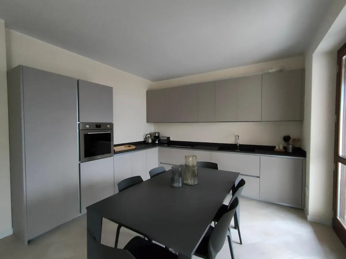 Semesterbostad Iseolakerental - Casa Cuneo Costa Volpino
